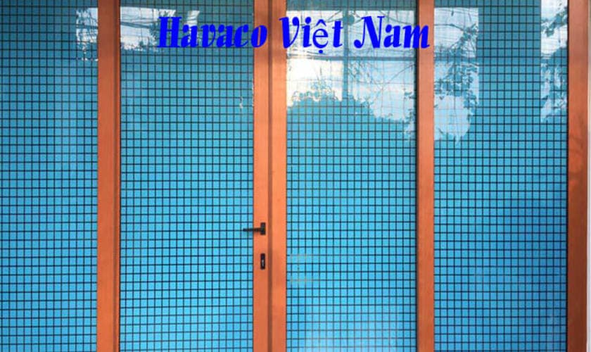 Giá cửa nhựa lõi thép Trung Quốc