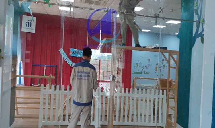 Cửa kính cường lực quận Hà Đông