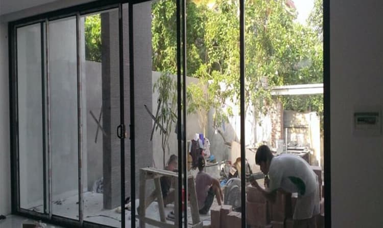 Cửa nhôm trượt treo lùa