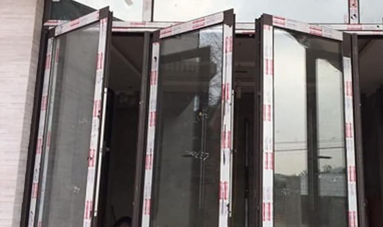 Các loại cửa sổ nhôm kính
