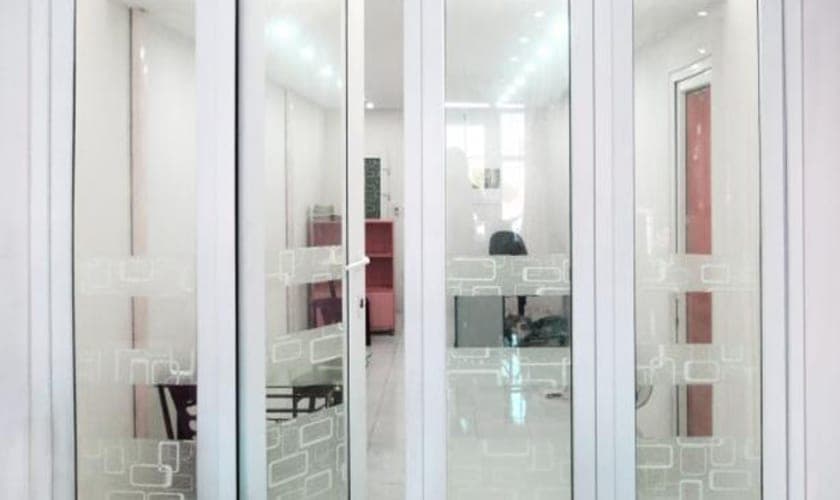 Nghiệm thu cửa nhựa lõi thép sau khi lắp đặt