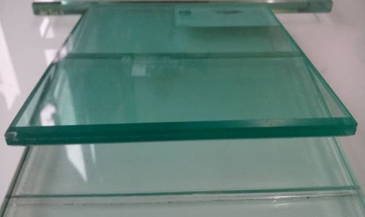 Kính cường lực loại nào tốt nhất hiện nay trong công trình nhà ở thực tế