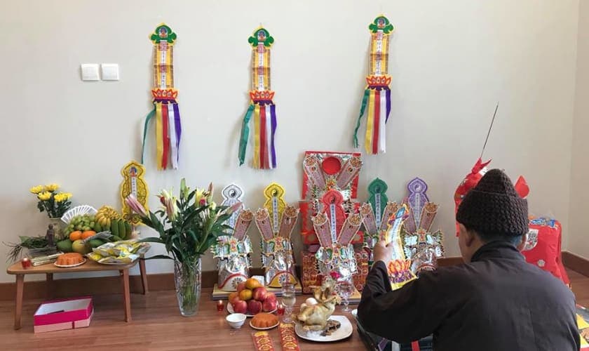 Văn khấn chuộc nhà khi mượn tuổi trong công trình nhà ở thực tế