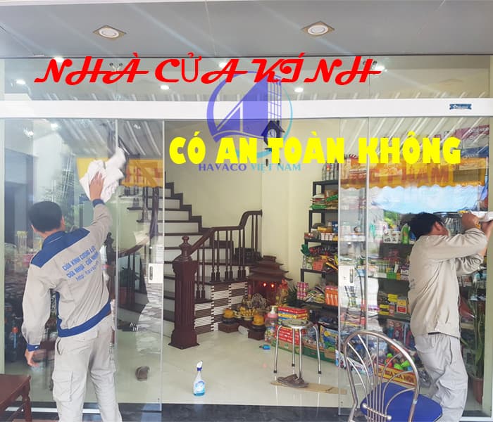 Nhà cửa kính có an toàn không ?