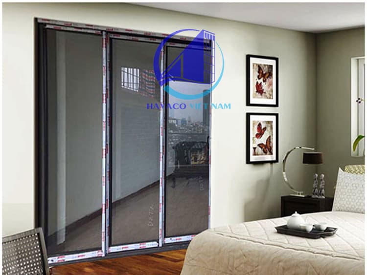 Cửa phòng ngủ nhôm Xingfa