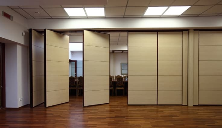 Nên ngăn phòng bằng vật liệu gì để không gian tươi mới rộng rãi