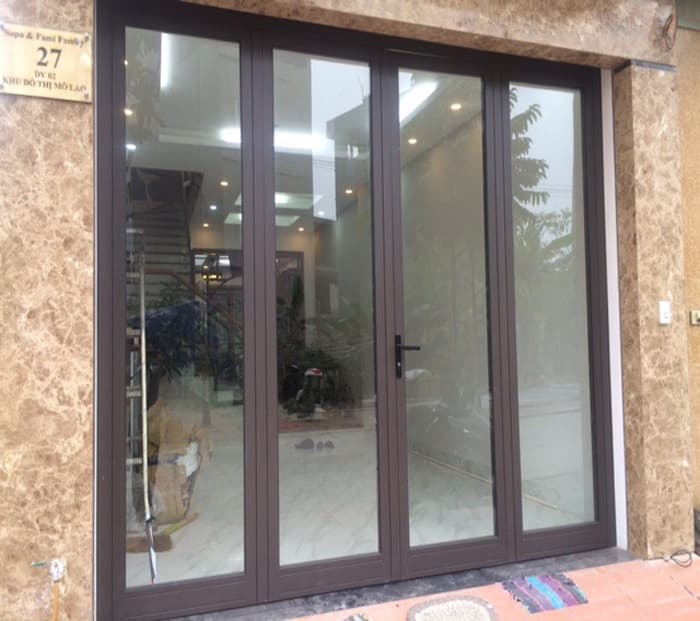 Cửa nhôm hệ 4400 là gì