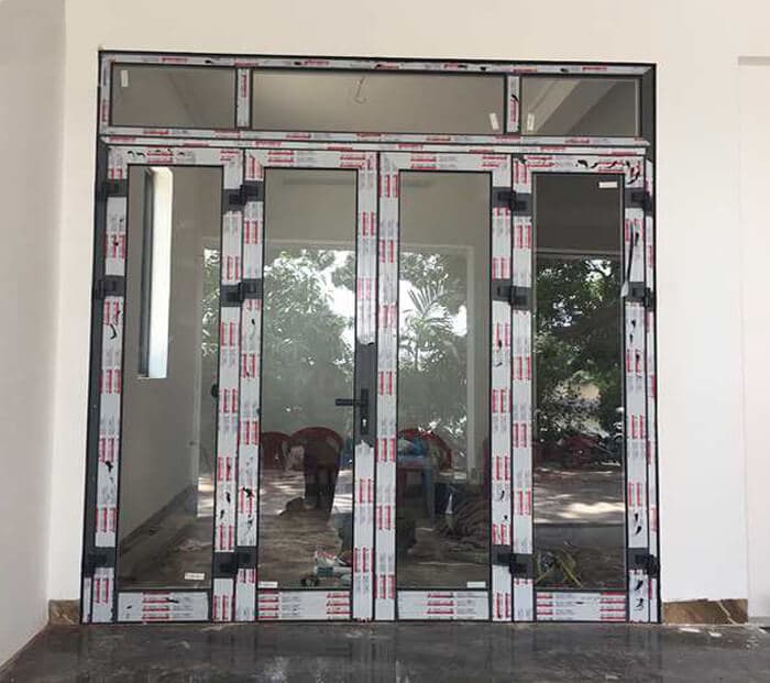 Cửa đi nhôm Xingfa đẹp giá rẻ, mẫu mã đẹp