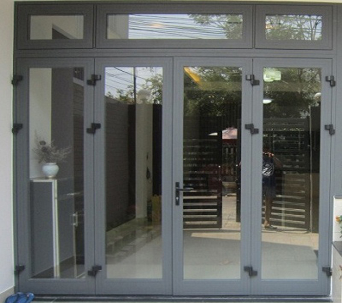 Mẫu cửa nhôm Xingfa 4 cánh đẹp cho mặt tiền nhà phố