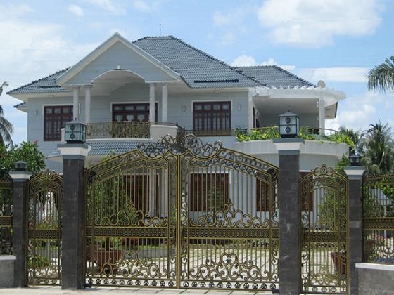 Cách loại bỏ những điều xấu khi thiết kế cửa chính đối diện với cổng
