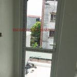 Cua di 1 canh mo ban cong havacovn nhom pma osxnre