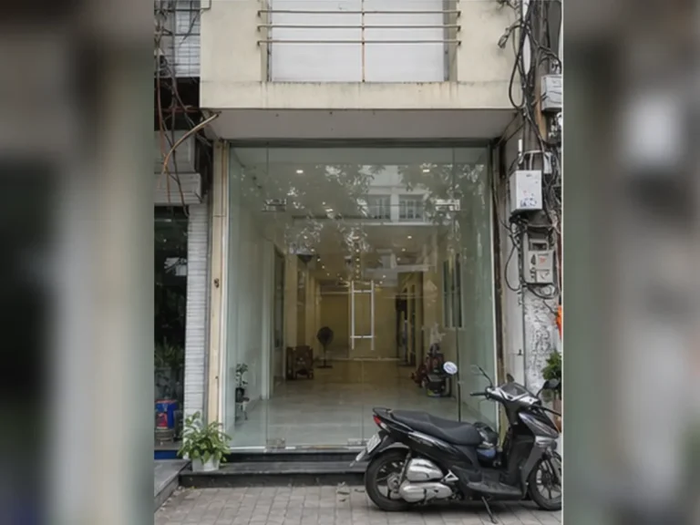 Công trình cửa kính thủy lực nhà hàng tại Tây Hồ