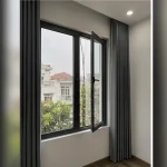 Chi tiết tay nắm, khóa hoặc phụ kiện vận hành Cửa nhôm kính tại Sóc Sơn, Hà Nội