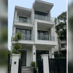 Ảnh tổng thể công trình sau khi hoàn thiện Lan can kính cường lực tại Thanh Xuân, Hà Nội