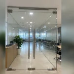 Ảnh tổng thể công trình sau khi hoàn thiện Vách kính cường lực tại Cầu Giấy, Hà Nội