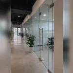 Không gian bên trong sau khi hoàn thiện hạng mục Vách kính cường lực tại Cầu Giấy, Hà Nội
