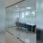 Chi tiết hoàn thiện cuối cùng của công trình Cửa kính lùa tại Hoàn Kiếm, Hà Nội