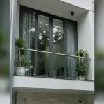 Góc nhìn mặt tiền và khu vực lắp đặt chính Cửa nhôm Xingfa tại Ba Đình, Hà Nội