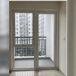 Gioăng và góc khung cửa nhựa lõi thép được hoàn thiện kín khít