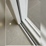 Cửa nhựa lõi thép khu ban công phụ căn hộ