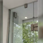 Chi tiết hoàn thiện cuối cùng của công trình Mái kính cường lực tại Cầu Giấy, Hà Nội
