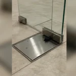 Góc nhìn ngang thể hiện độ thẳng và cân đối Vách kính cường lực tại Nam Từ Liêm, Hà Nội